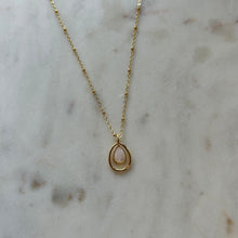 Load image into Gallery viewer, Mother of Pearl Avery Necklace
