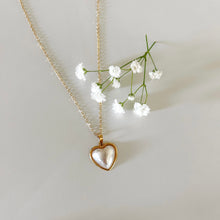 Load image into Gallery viewer, Vintage Heart Pearl Necklace

