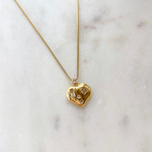 Load image into Gallery viewer, Heart of Stone Necklace

