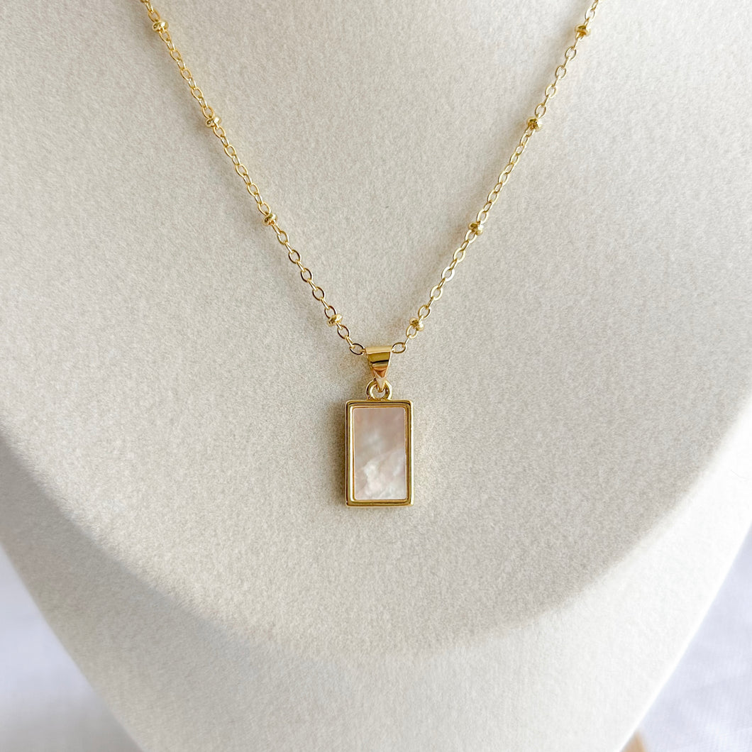 Mother of Pearl Luci Necklace