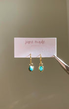 Load and play video in Gallery viewer, Turquoise Flor Huggie Earrings
