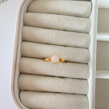Load image into Gallery viewer, Rose Quartz 6mm Wire Wrapped Ring
