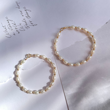 Load image into Gallery viewer, Isle Pearl Bracelet
