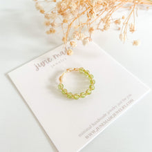 Load image into Gallery viewer, Peridot Braided Wire Ring
