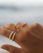 Load image into Gallery viewer, Honey Jade Swirled Wire Ring
