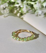 Load image into Gallery viewer, Green Cats Eye Braided Wire Ring
